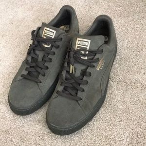 Men's PUMA suede shoes